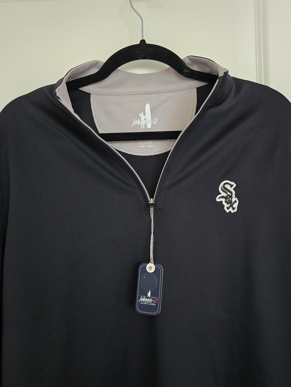 NWT Johnnie-O Chicago White Sox Diaz Performance 1/4 Zip Pullover, Large